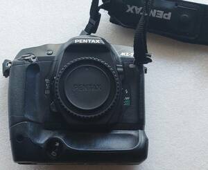 【ジャンク】PENTAX ペンタックス フィルム一眼レフカメラ MZ-S QD ボディ ブラック / MZ-S用 バッテリーグリップBG-10 セット ②