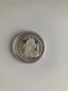 銀貨　純銀製　1オンス　メダル　アメリカ　女神横顔　LIBERTY コインカプセル保管品