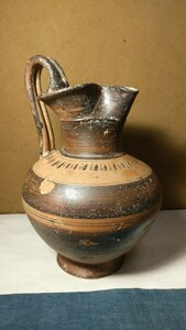 【哲】ギリシャ陶器取手付水注（コリントス系・紀元前６〜５世紀）