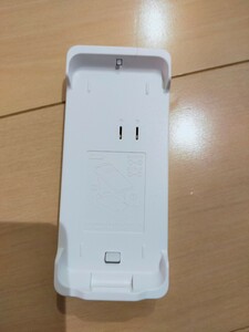 au 携帯　充電器