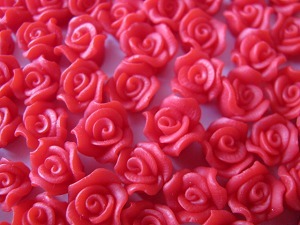 【激安卸】8mm樹脂薔薇☆赤50個