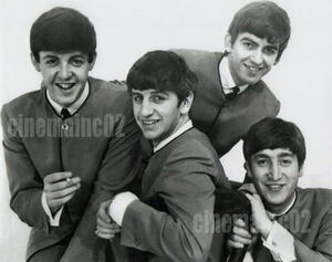 ザ・ビートルズ The Beatles/笑顔のメンバー4人の写真/ジョン・レノン、ポール・マッカートニー、ジョージ・ハリスン、リンゴ・スタ