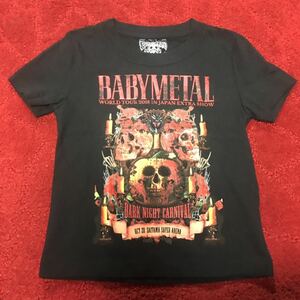 美品 KIDSサイズ 100サイズ BABYMETAL WORLD TOUR 2018 in JAPAN 　EXTRA　SHOW「DAY OF THE　DEAD」TEE キッズ 子供服 Tシャツ 666