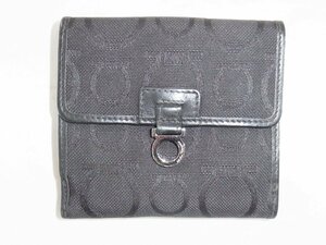 フェラガモ Ferragamo 二つ折りコンパクト財布 ブラック キャンバス ガンチーニ 良品