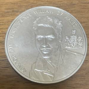 大型コイン ★ イギリス 5ポンド - エリザベス2世ウィリアム王子 極美品 コ23