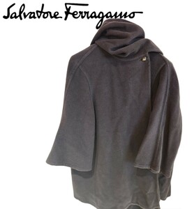 極美品 Ferragamo ポンチョ コート