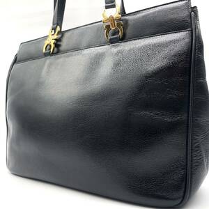 美品/A4収納◎ サルヴァトーレフェラガモ Salvatore Ferragamo メンズ ビジネス トートバッグ 肩掛け ガンチーニ金具 レザー 黒 ブラック