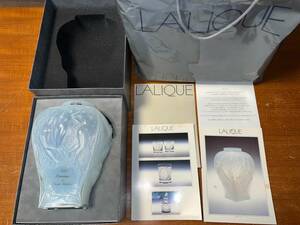 全国送料込 LALIQUE 花器 オマージュ 未使用 デッドストック オパールセント 世界限定500個の 一桁台 003/500 定価50万円 ラリック 元箱付