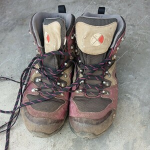 キャラバン　登山靴　　24.5
