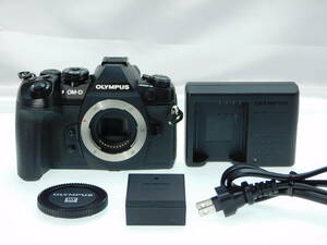 ■極上品■ OLYMPUS オリンパス OM-D E-M1 Mark II ボディ ☆シャッター回数わずか 約 7,918回！ ＃17427