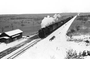 飾って楽しむ鉄道写真（去りゆく蒸気機関車：室蘭本線 ） NO.63500032「D51120」