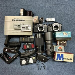 【B4】計21点　カメラ　レンズ　まとめ売り　コンデジ Leica CONTAX 645 チノン　マミヤ　Canon レンズ　SIGMA ミノルタ　フィルムカメラ