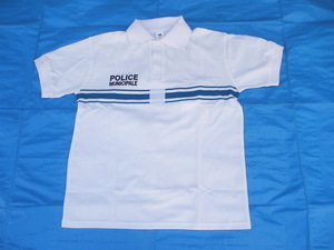 フランス市警(POLICE MUNICIPAL)ポロシャツ,(コットン50%ポリエステル50%),白色,新品(L寸),(着丈67cm,身幅55cm,肩48cm,袖21cm)(23-7-15-1)