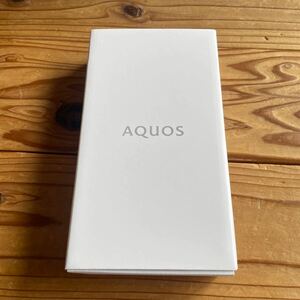 新品未開封　AQUOS sense6s SH-RM19s 6.1インチ メモリー4GB ストレージ64GB ライトカッパー 楽天モバイル SIMフリー