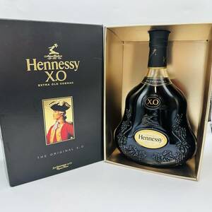 Hennessy ヘネシー XO 黒キャップ クリアボトル 40％ 700ml １円出品 現状品 未開栓 箱付き 古酒 高級 コニャック ブランデー　15909
