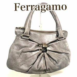 ■美品■Salvatore Ferragamo サルヴァトーレフェラガモ　ガンチーニ　レザー　トートバッグ シルバー　イタリア製