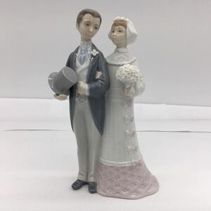 リヤドロ LLADRO ウエディング フィギュリン 陶器 人形 結婚式 西洋陶磁 洋風 置物 アンティーク コレクション インテリア 現状品