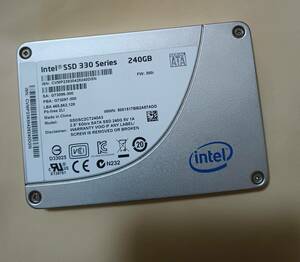 【送料込】中古 稼働32824時間 INTEL 240GB SATA 内蔵 SSD 2.5インチ動作確認済み (SN:CVMP23930428～)