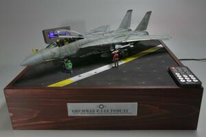 タミヤ F-14A トムキャット 1/48 電飾ジオラマ