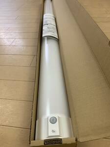 即決!!2021年製 未使用品【Panasonic パナソニック】LED照明器具(NNLH4600NNT LE9) 6900mlタイプ 4000K ライトバー iDシリーズ 定価36000円