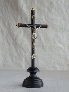フランスアンティーク 十字架 クロス 教会 ブロカント 蚤の市 木製 キリスト インテリア 聖品　スタンド　シャビー