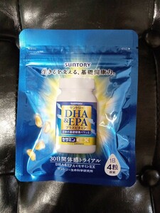 送料無料　サントリー DHA & EPA