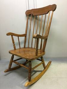A1081　ロッキングチェア　木製　椅子　昭和レトロ　揺れ椅子　イス　家具　インテリア