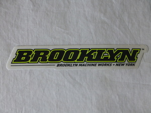 BROOKLYN MACHINE WORKS・NEW YORK ステッカー ブラックx蛍光イエロー BROOKLYN MACHINE WORKS・NEW YORK ブルックリン
