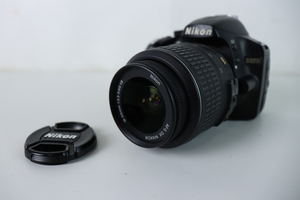 【通電OK】Nikon D3200 ニコン 一眼レフ レンズ DX AF-S NIKKOR 18-55mm 18-55 3.5-5.6 G カメラ 55-200 010JYBJL61