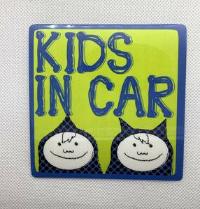 KIDS IN CAR 車カラーに合わせて選ぶカスタマイズステッカー 双子 男の子 女の子 車 子どもが乗ってます
