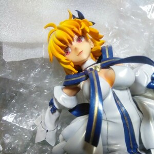 正規品　塗装済み完成品！グリズリーパンダ Fate/Grand Order ムーンキャンサー/アーキタイプ：アース(アルクェイド) 