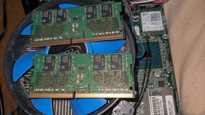 SAMSUNG SODIMM PC4-2133P 4GB　２枚　ノートパソコン用