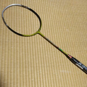 新品　アーマーテック800 　AT800 YONEX バドミントンラケット　