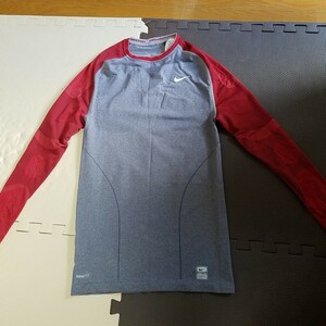 未使用2点！/NIKE PRO FIT DRY アンダーシャツ(タイト tシャツ)/2種類の伸縮性/長袖/US L/日本XL