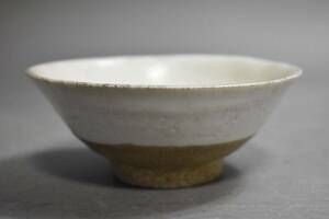 【英】A768 時代 唐物白磁茶碗 中国美術 朝鮮 白瓷骨董品 美術品 古美術 時代品 古玩