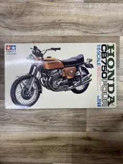 ★未組立★ タミヤ 1/6 ホンダ ドリーム CB750 FOUR オートバイ