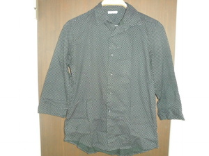 ジーユー　GU　七分袖　シャツ　黒（小さい水玉）　M