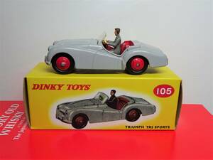 1/43 復刻版DINKY 105 トライアンフTR2 SPORTS