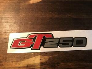スズキGT250ステッカー　検：サイドカバーエンブレム・デカール・純正風・GT250GT380GT550GT750サンパチG7ジーナナ