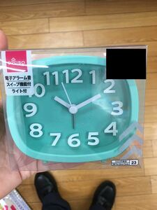 緑　めざまし時計