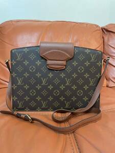 型番Ｍ51375◆極美品◆正規品◆LOUIS VUITTON ルイヴィトン モノグラム　クルセル　ショルダーバッグ