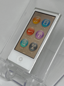 【新品バッテリー交換済み nanoシリーズ最終モデル】 Apple iPod nano 第7世代 16GB シルバー 中古品 【完動品 生産終了品 1円スタート】