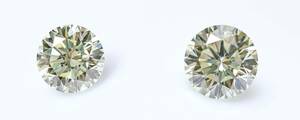 【１００円～】ペアルース！計0.767ｃｔ 天然ダイヤ VERY LIGHT YELLOW（ナチュラルカラー）SI1 Very Good！