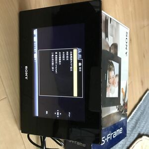 SONY デジタルフォトフレーム DPFーD75 7型　800×480ピクセル