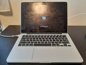 ⑦ジャンク品 MacBookPro-3inch(A1502),液晶割れ及びSSD、ACアダプタなし