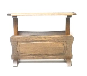 木の温かみを感じられる作品！ ビンテージ家具 木製マガジンテーブル YMH602