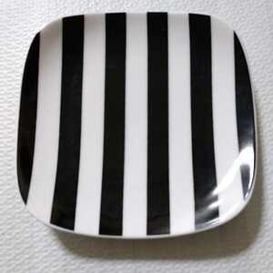 MONO96 BLACK&WHITE 小皿