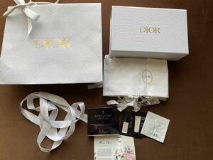 Dior ディオール　サンククルークチュール　アイシャドウ　パレット