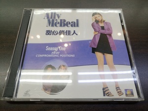 VCD 2枚組 / 甜心佳人 　Season One アリーマイラブ　Ally Mcbeal / 『D26』 / 中古