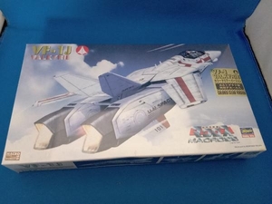 未開封 プラモデル ハセガワ 1/72 VF-1J バルキリー TV版 カラークリアーバージョン 「超時空要塞マクロス」